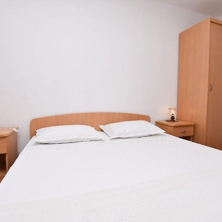 Apartments And Room Kiko Primošten Zewnętrze zdjęcie