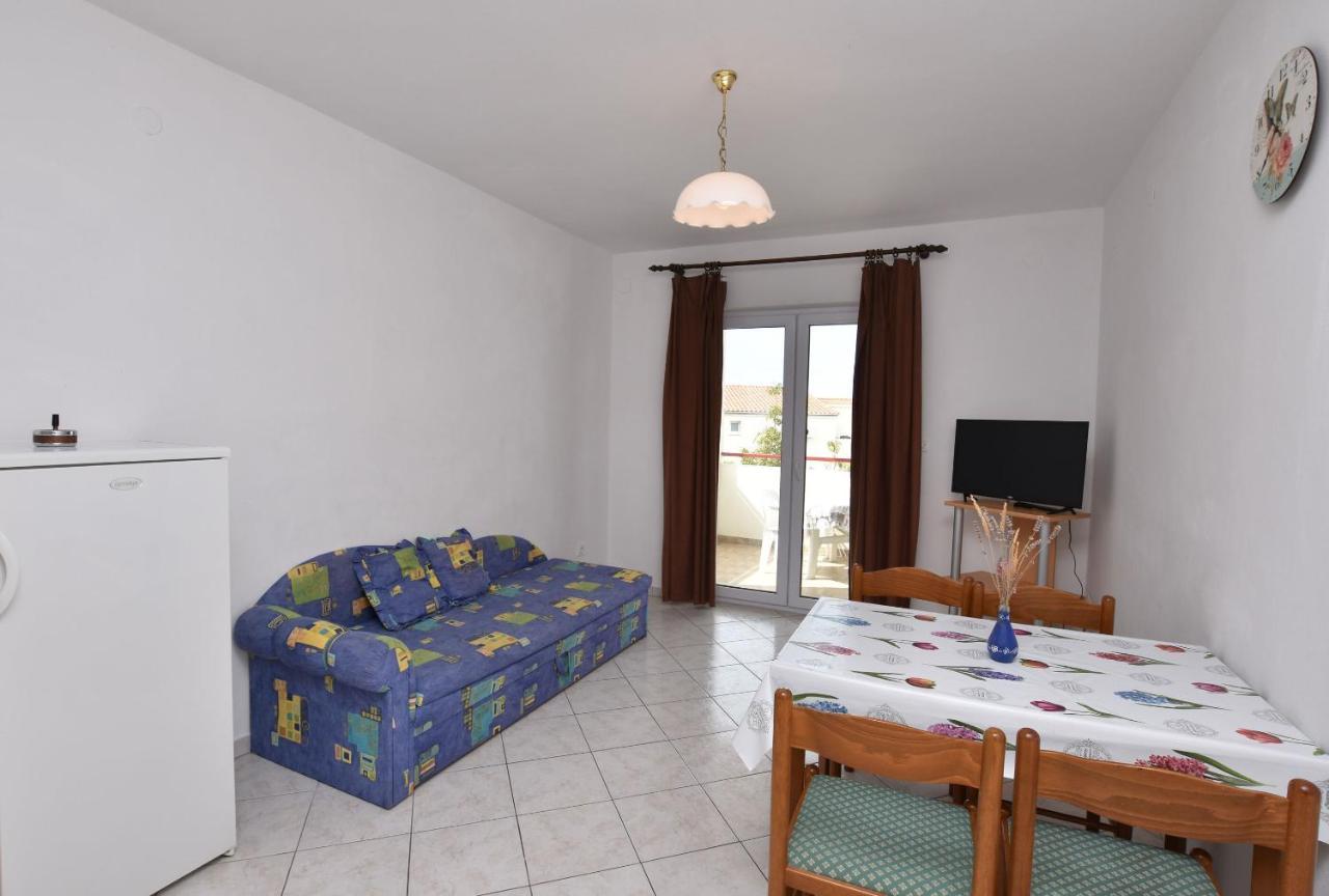 Apartments And Room Kiko Primošten Zewnętrze zdjęcie
