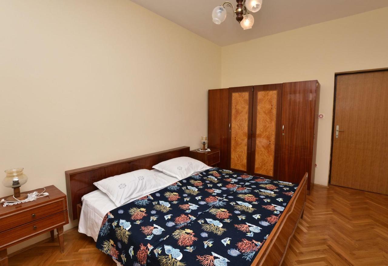 Apartments And Room Kiko Primošten Zewnętrze zdjęcie